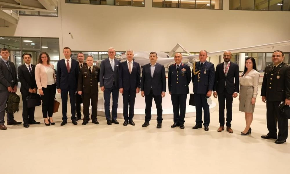 Επικίνδυνη εξέλιξη: Η Αλβανία πάει για αγορά Bayraktar